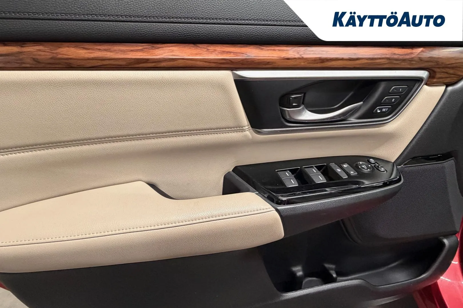 HONDA CR-V IOJ-426 carousel image