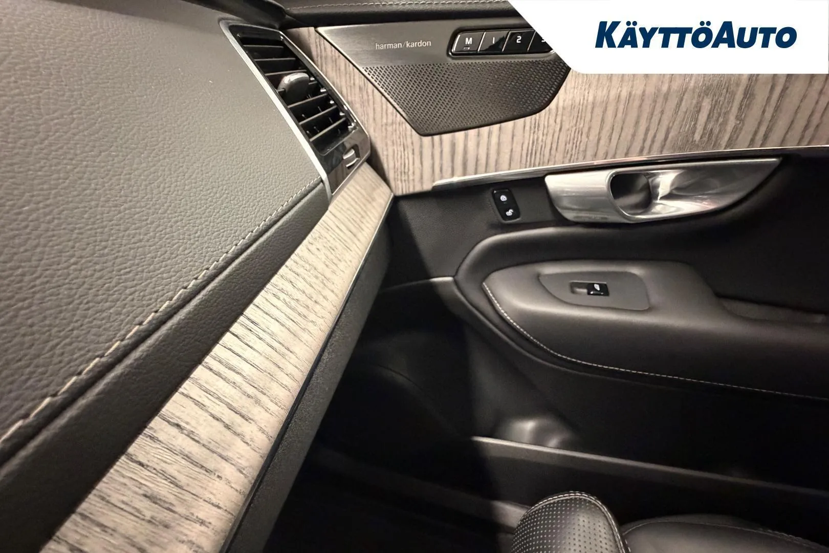 Volvo XC90 IRN-776 carousel image