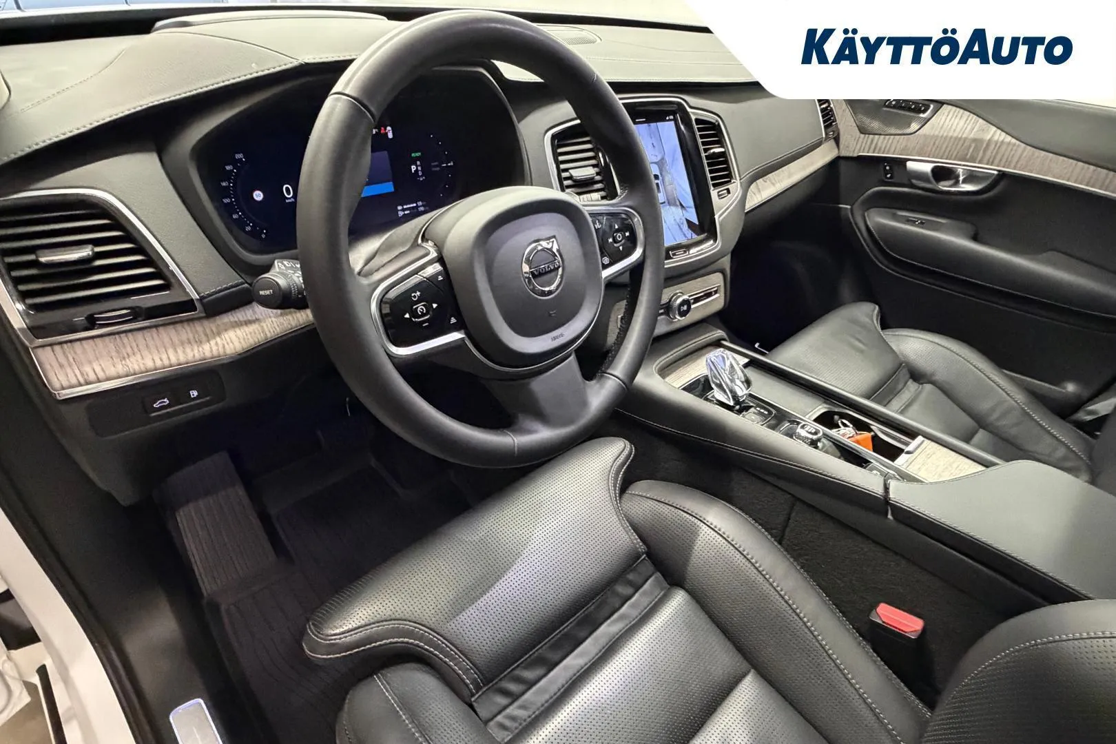 Volvo XC90 IRN-776 carousel image