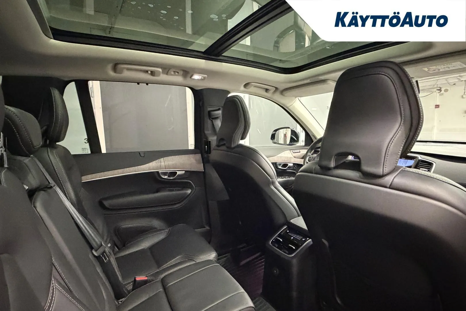 Volvo XC90 IRN-776 carousel image