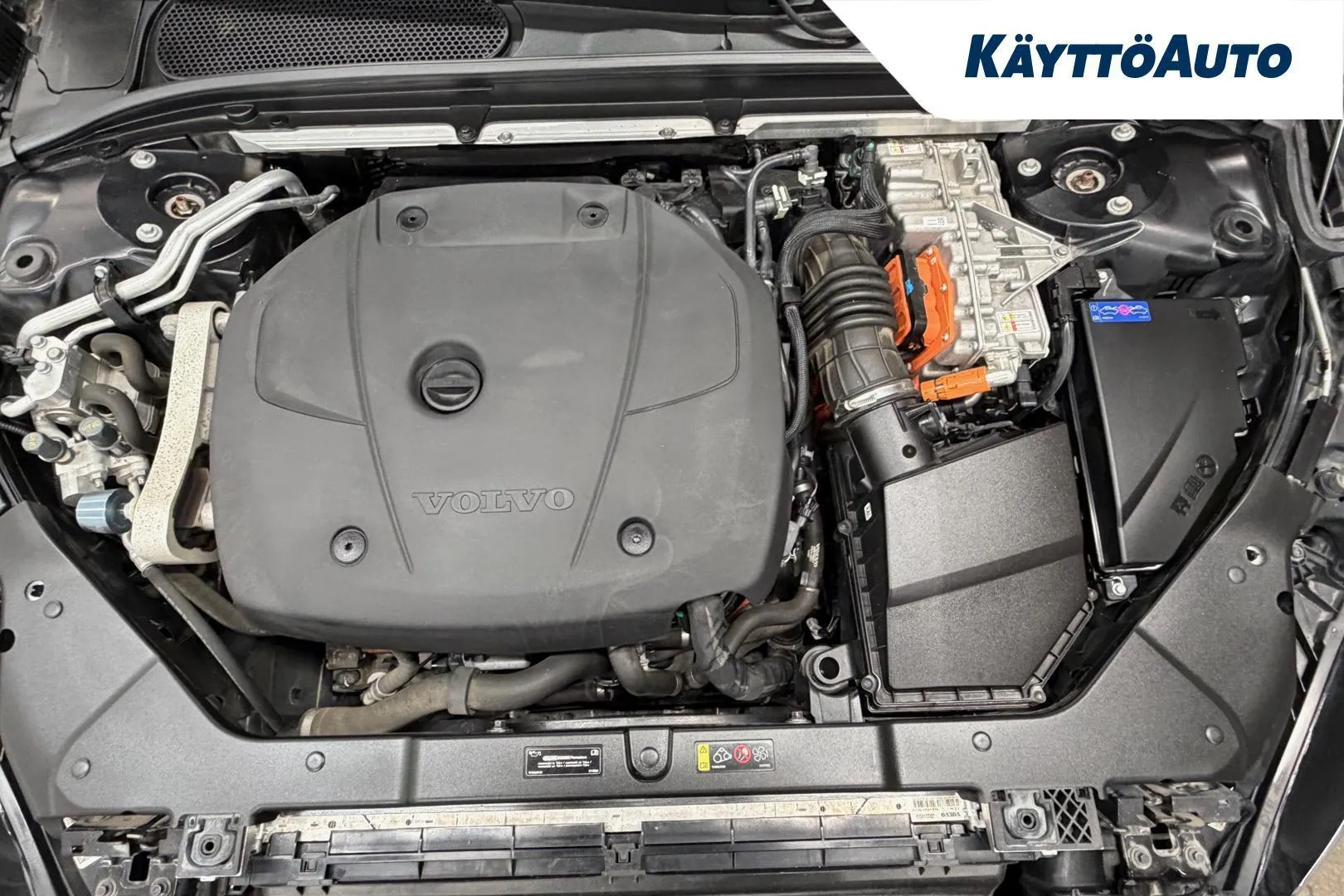 VOLVO S60 KUM-734 carousel image