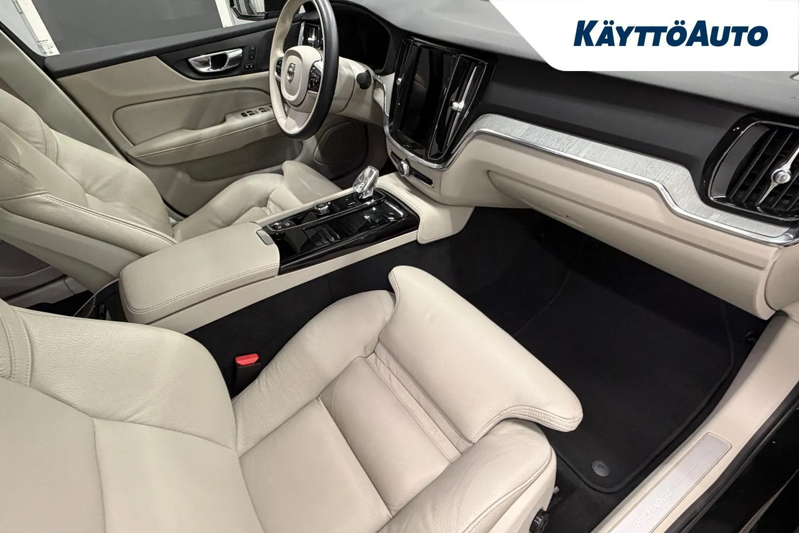 VOLVO S60 KUM-734 carousel image