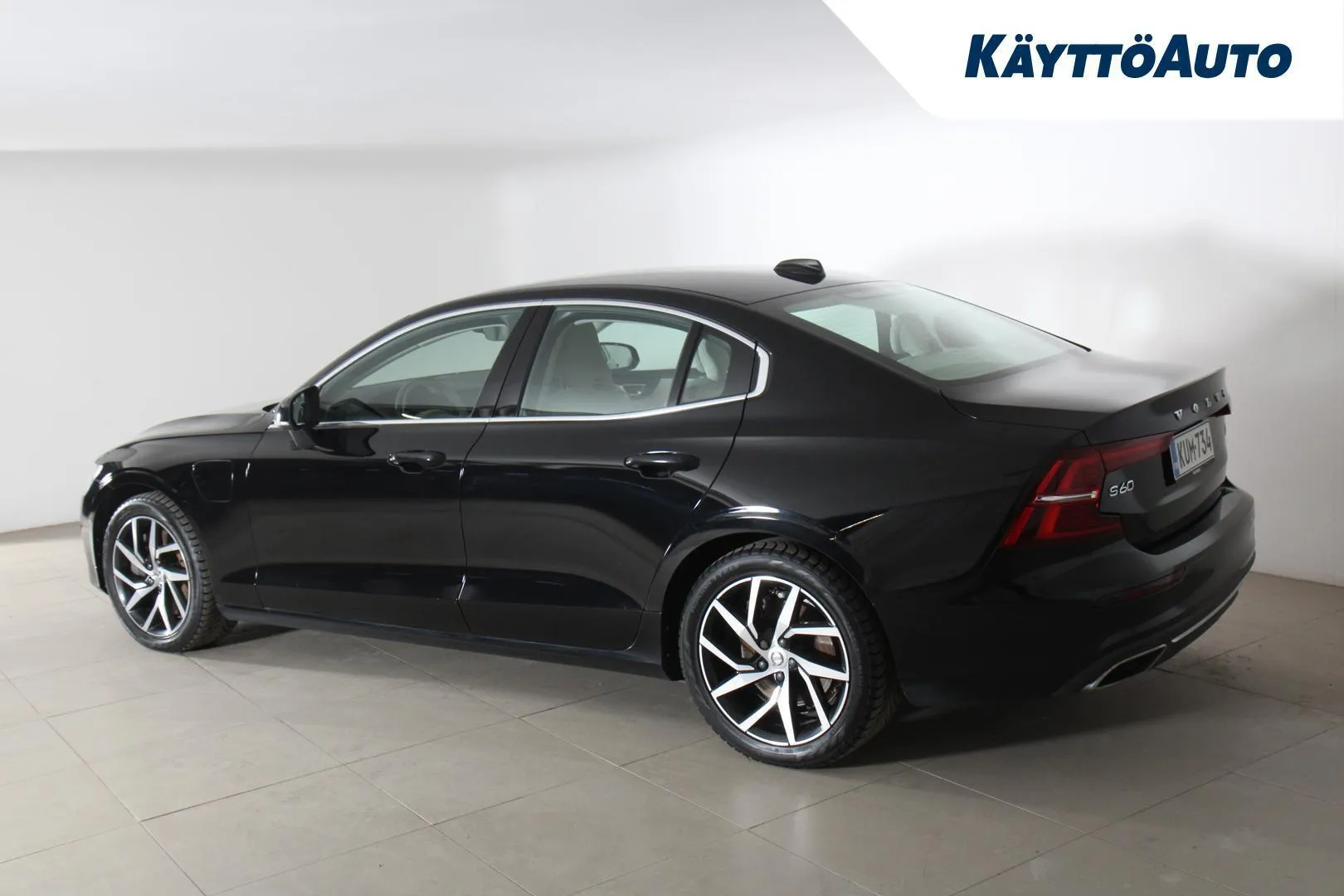 VOLVO S60 KUM-734 carousel image