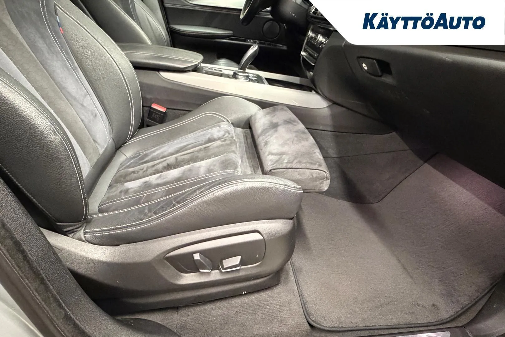 BMW X5 INE-800 carousel image