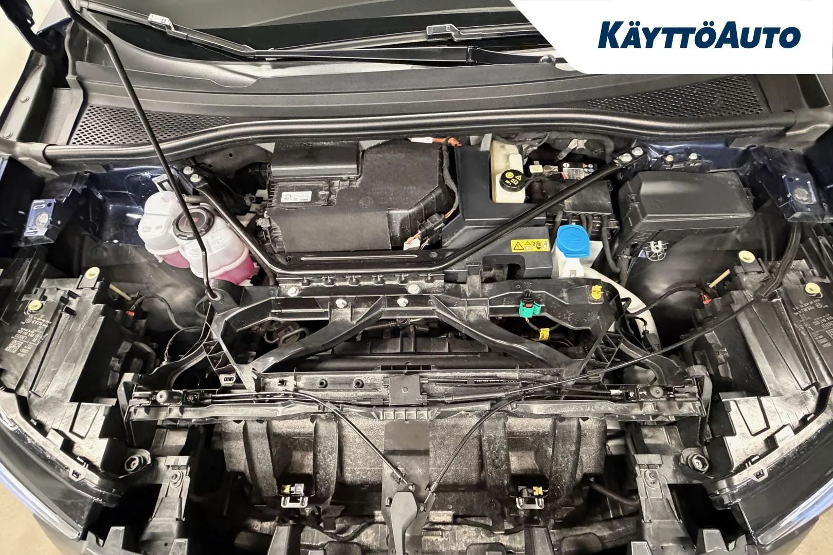 AUDI Q4 e-tron NMI-360 carousel image