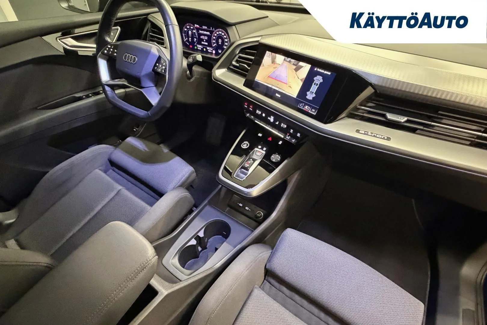 AUDI Q4 e-tron NMI-360 carousel image