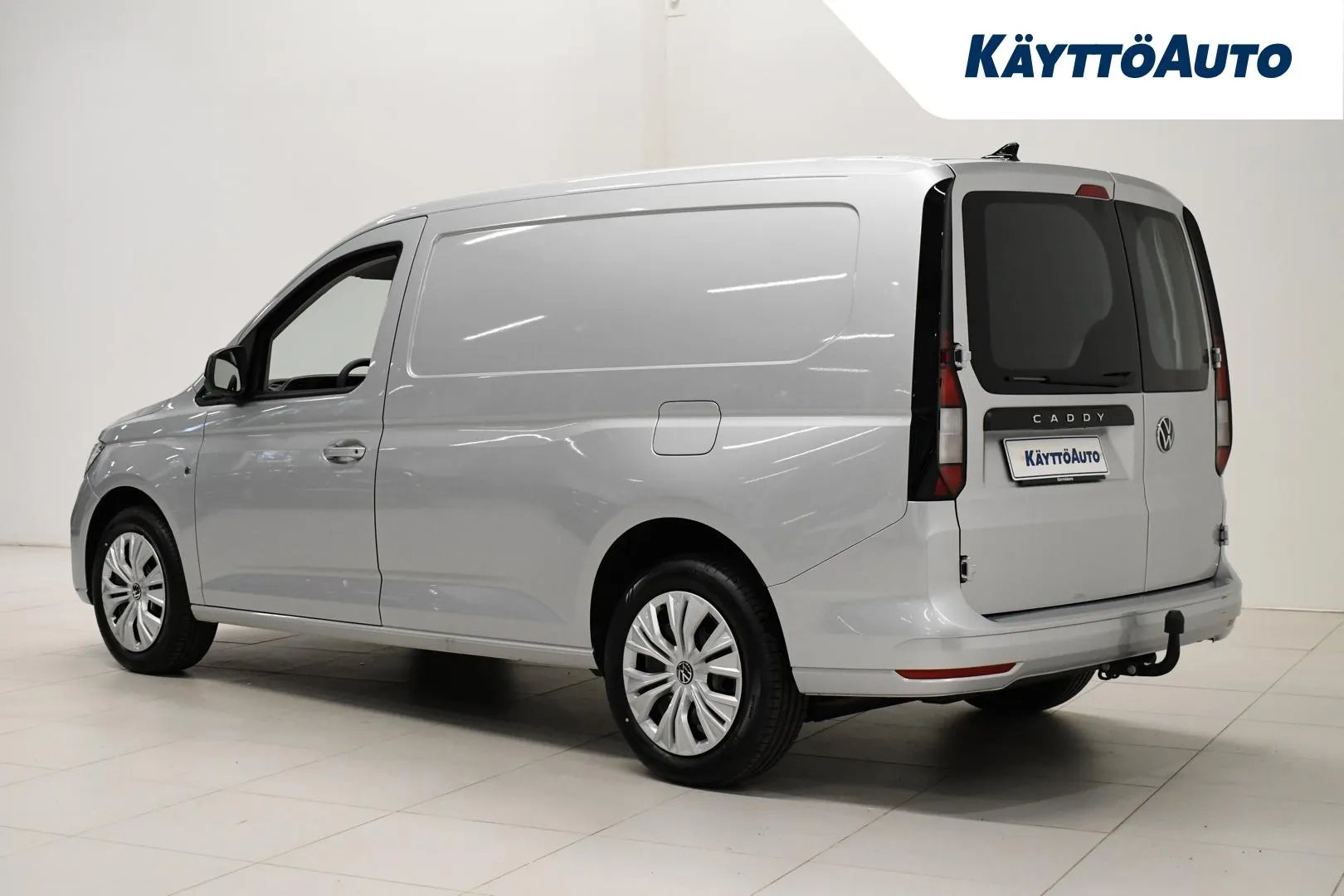 Volkswagen Caddy Maxi YMA-283 carousel image