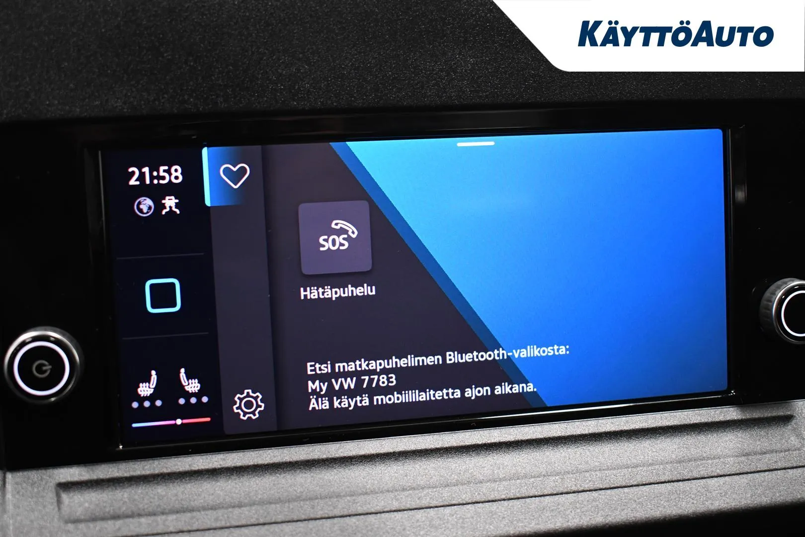 Volkswagen Caddy Maxi YMA-283 carousel image