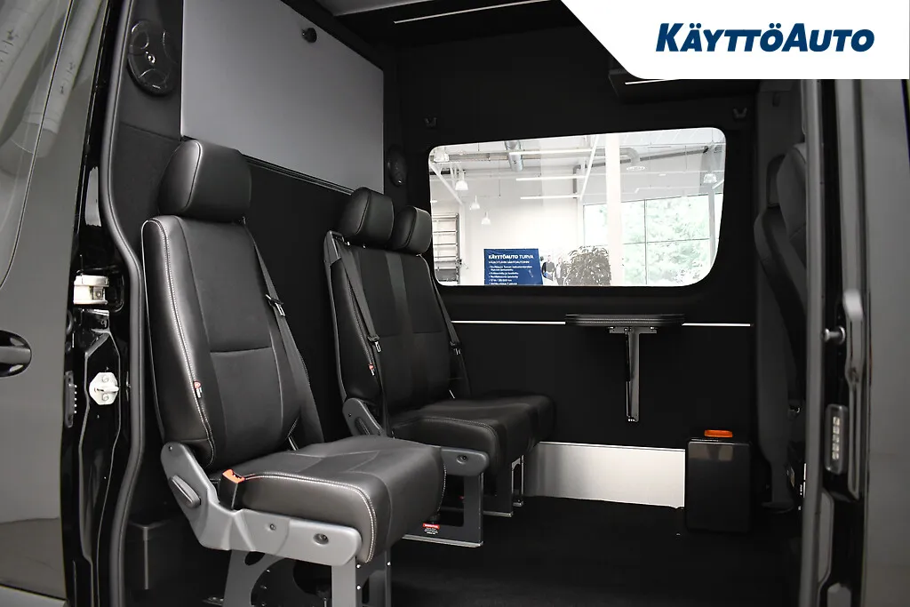 Mercedes-Benz Sprinter EUX-609 carousel image