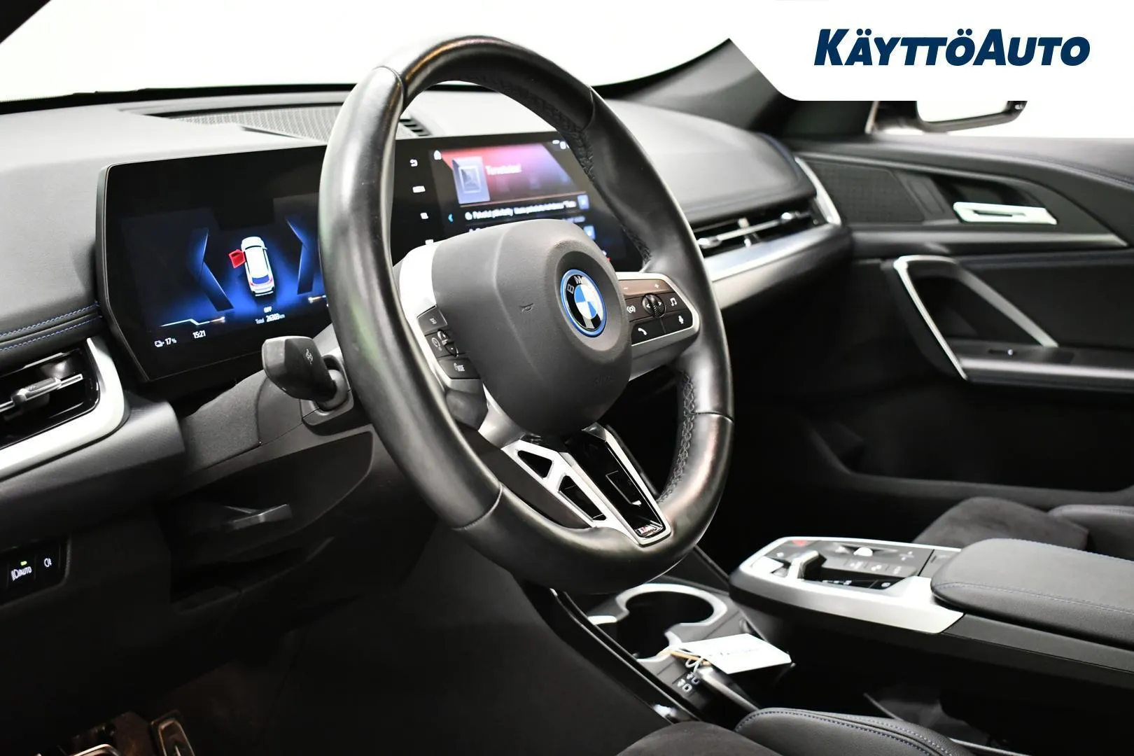 BMW iX1 OZX-370 carousel image