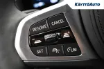 BMW i4 SPR-157 carousel thumbs
