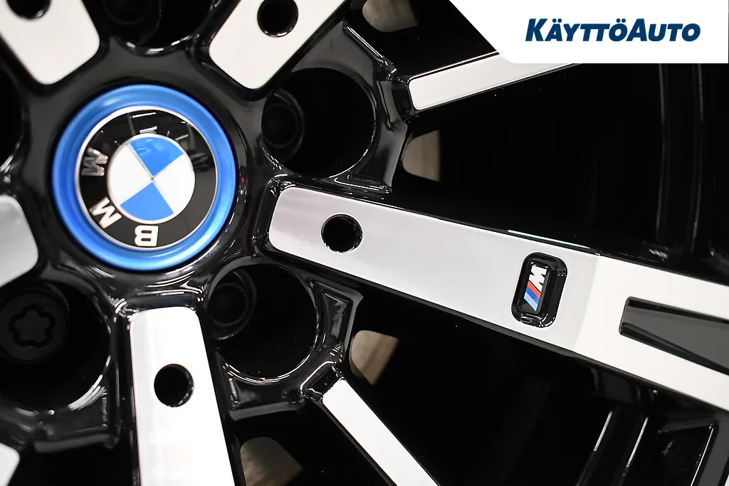 BMW i5 NNH-972 carousel image