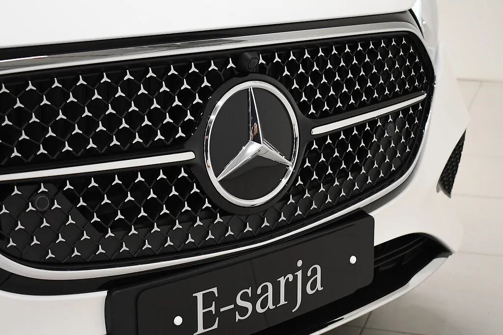 Mercedes-Benz E NNH-317 carousel image