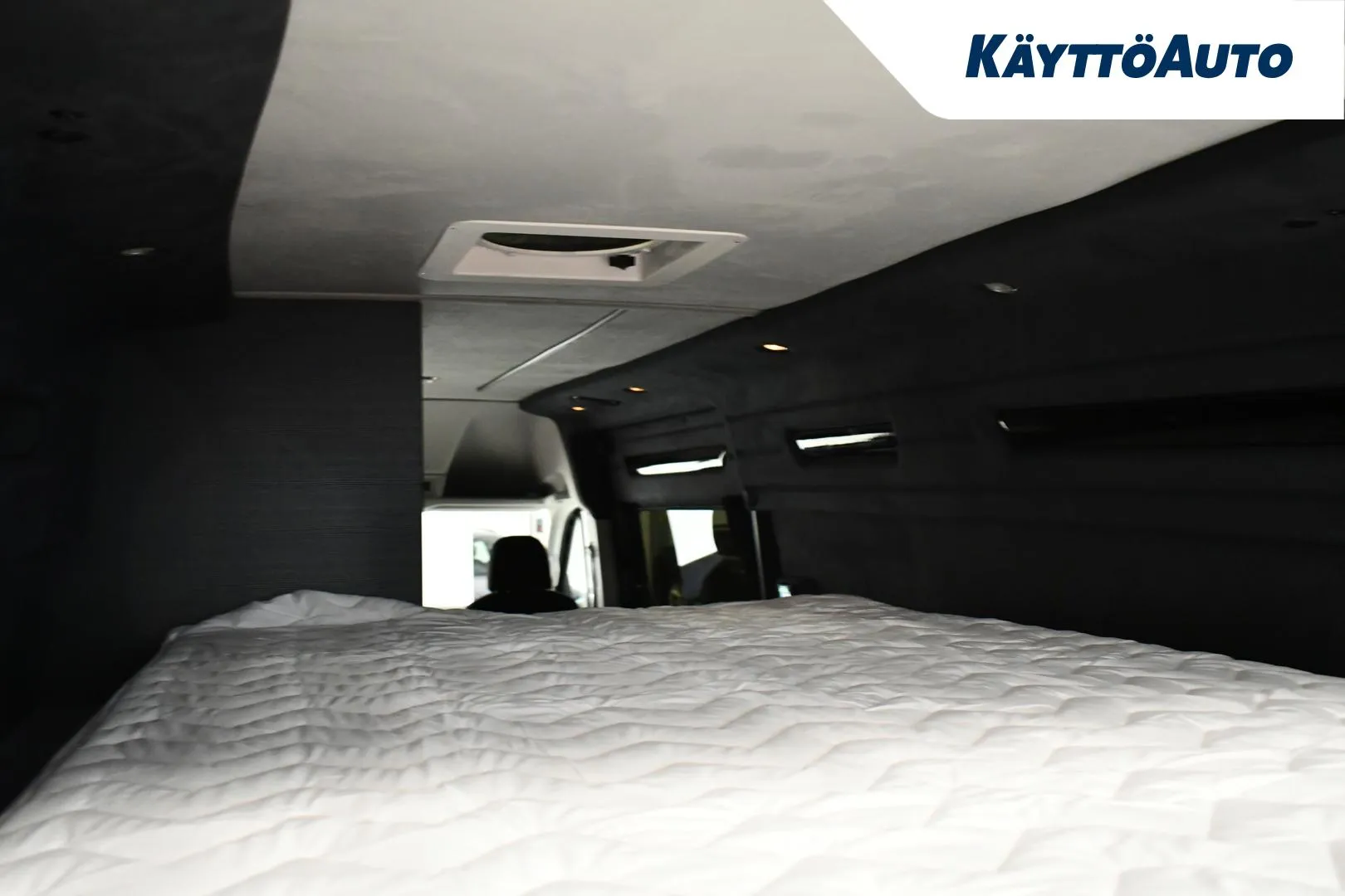 Volkswagen Crafter MRL-453 carousel image