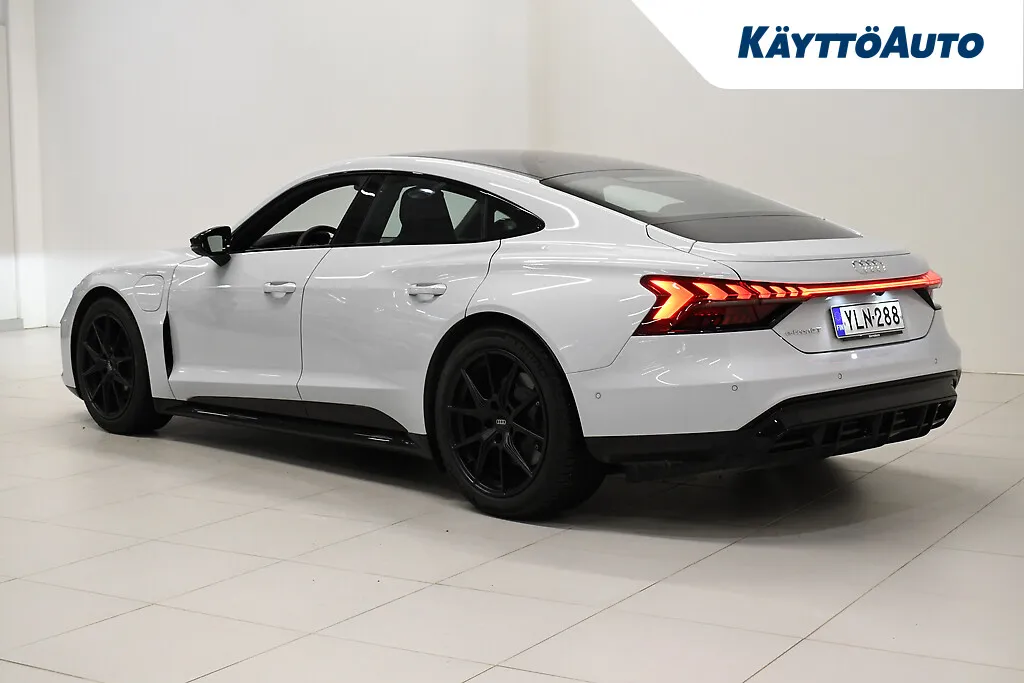 AUDI e-tron GT YLN-288 carousel image