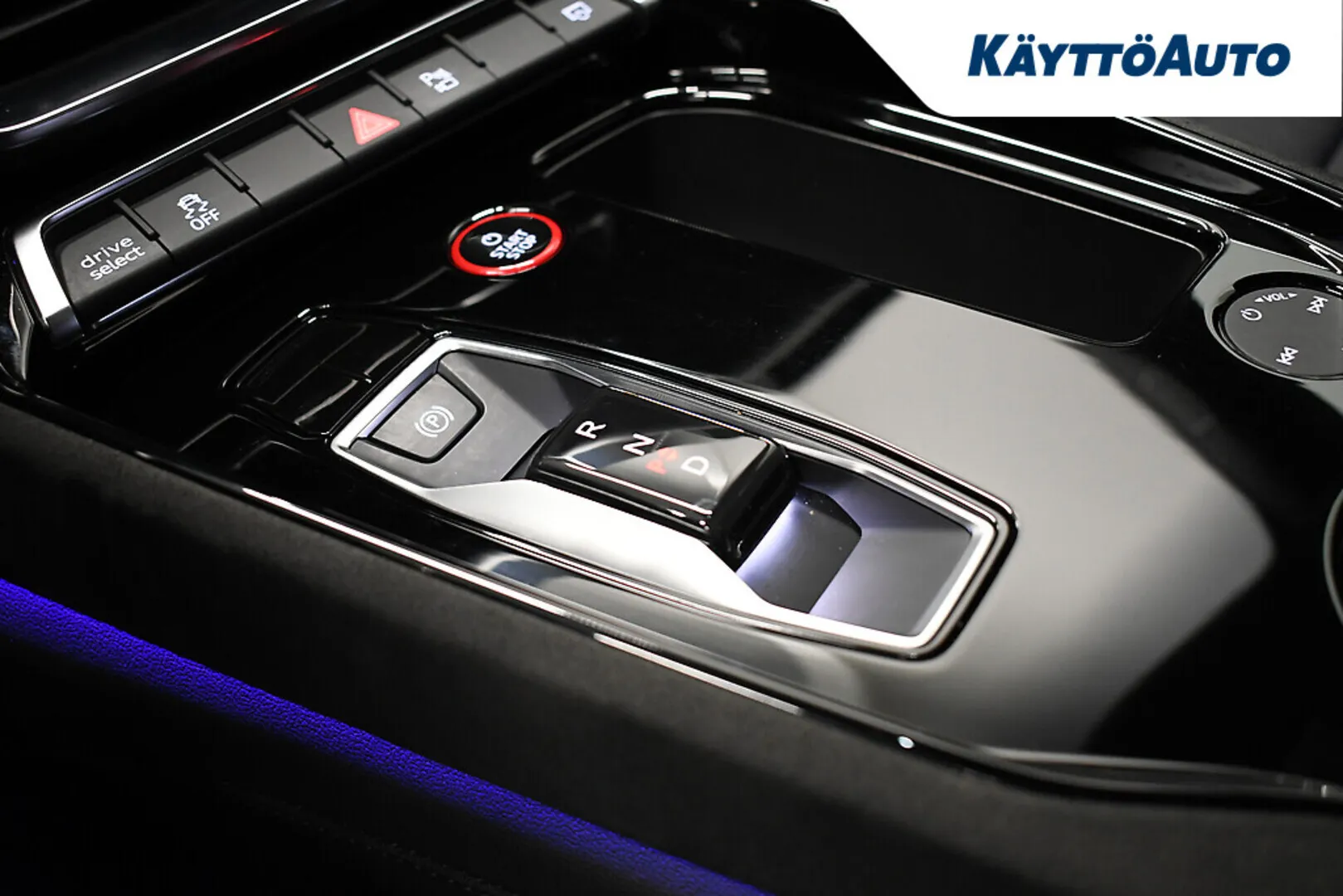 AUDI e-tron GT YLN-288 carousel image