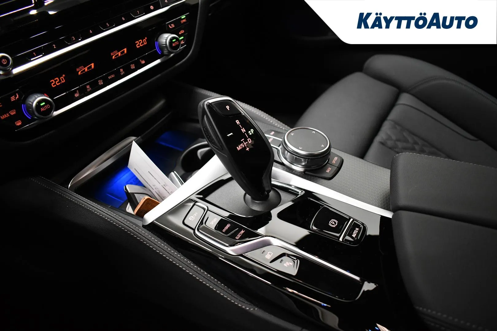 BMW 545 SPT-424 carousel image