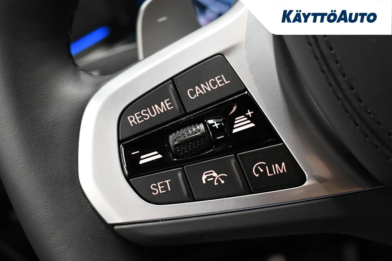 BMW 545 SPT-424 carousel image