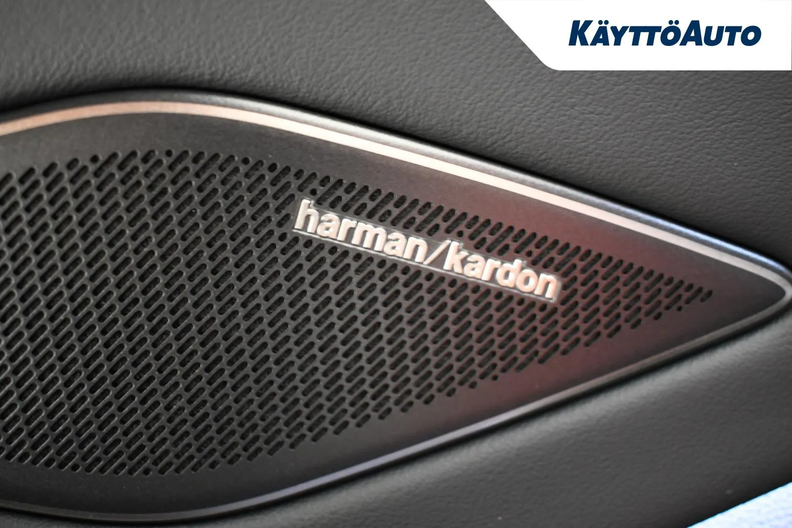 Volkswagen Tiguan NNV-610 carousel image