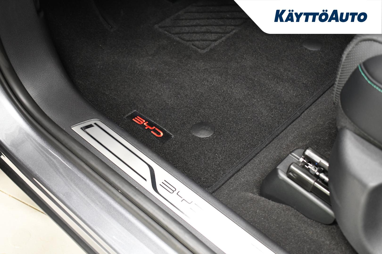 BYD Seal U DM-i DM-i Design AWD 2024, kuva 6/31