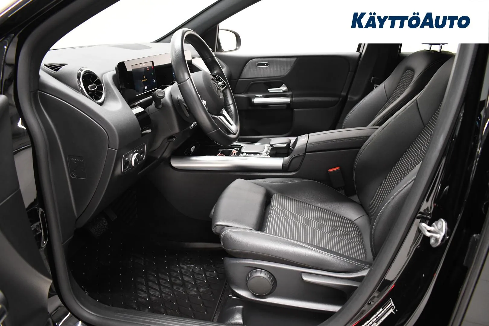 MERCEDES-BENZ B NNP-239 carousel image