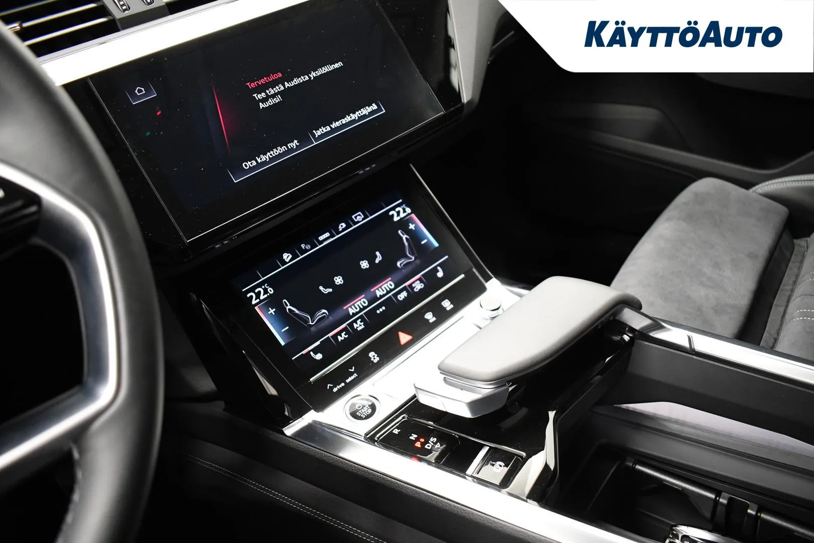 AUDI Q8 e-tron GPN-980 carousel image