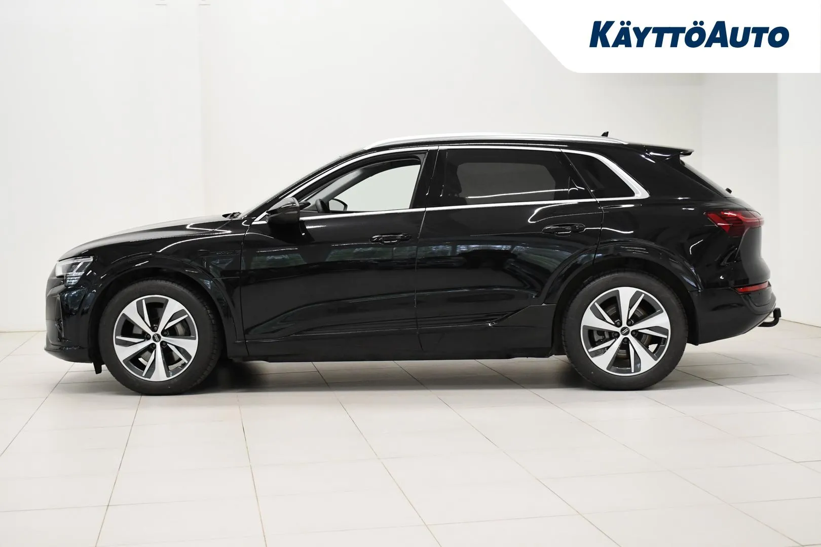 AUDI Q8 e-tron GPN-980 carousel image