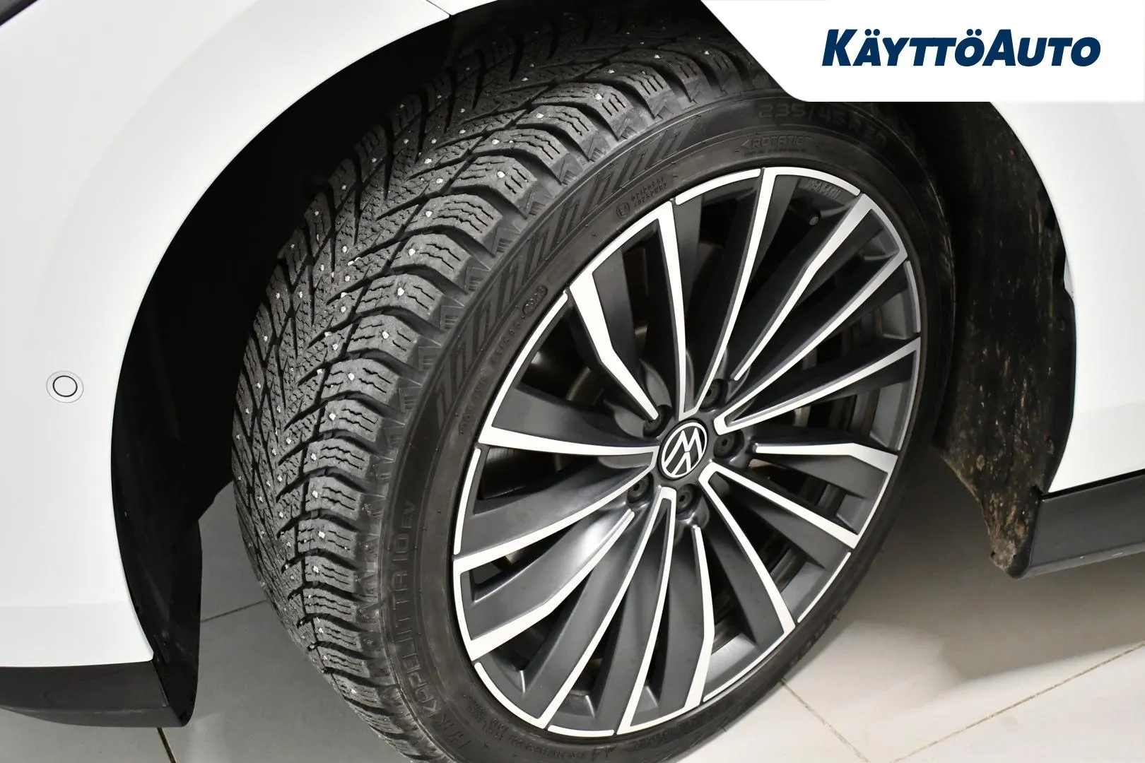 VOLKSWAGEN ID.7 KVX-233 carousel image