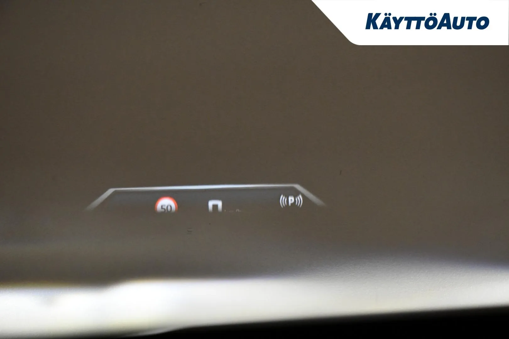 BMW iX LSC-840 carousel image