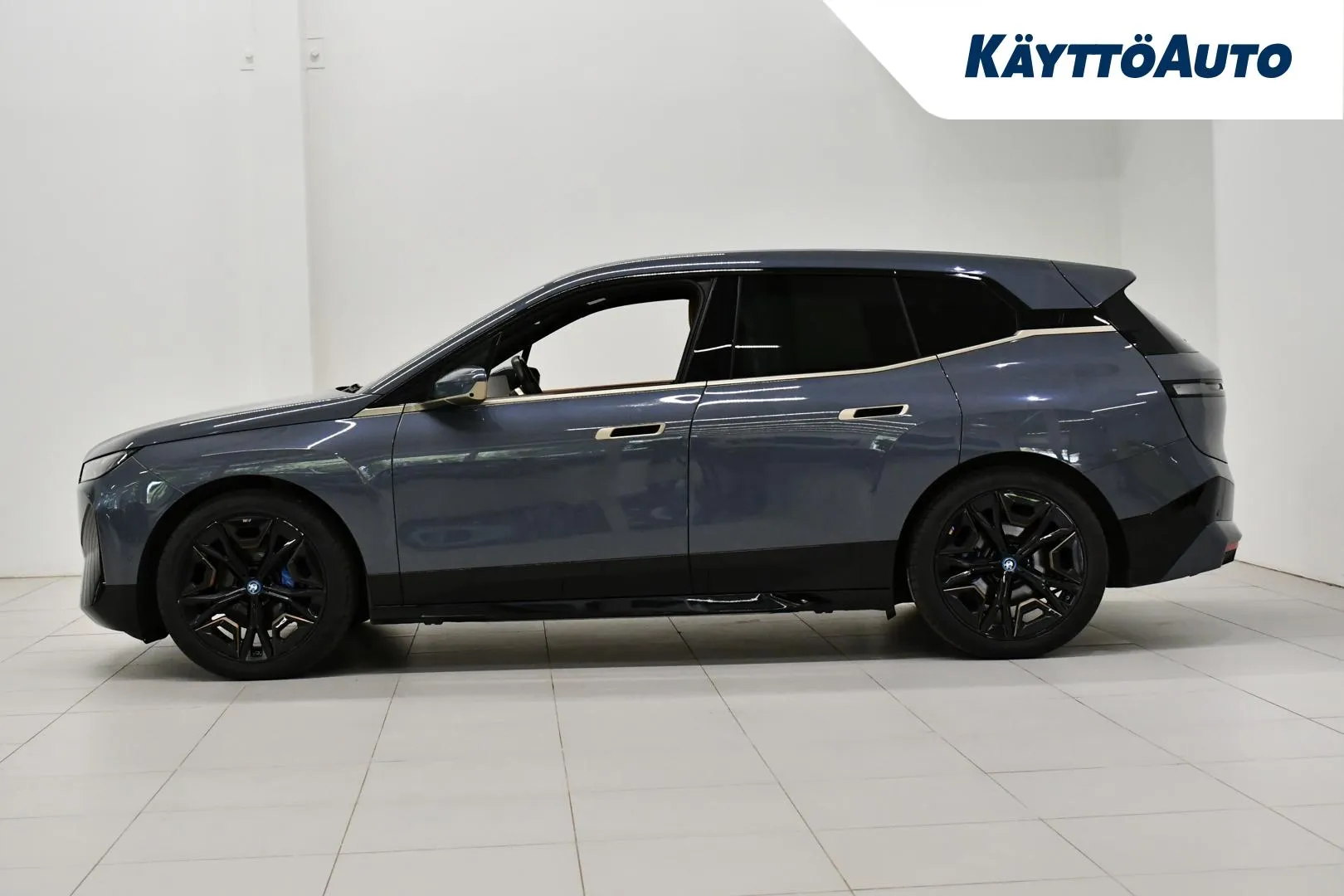 BMW iX LSC-840 carousel image