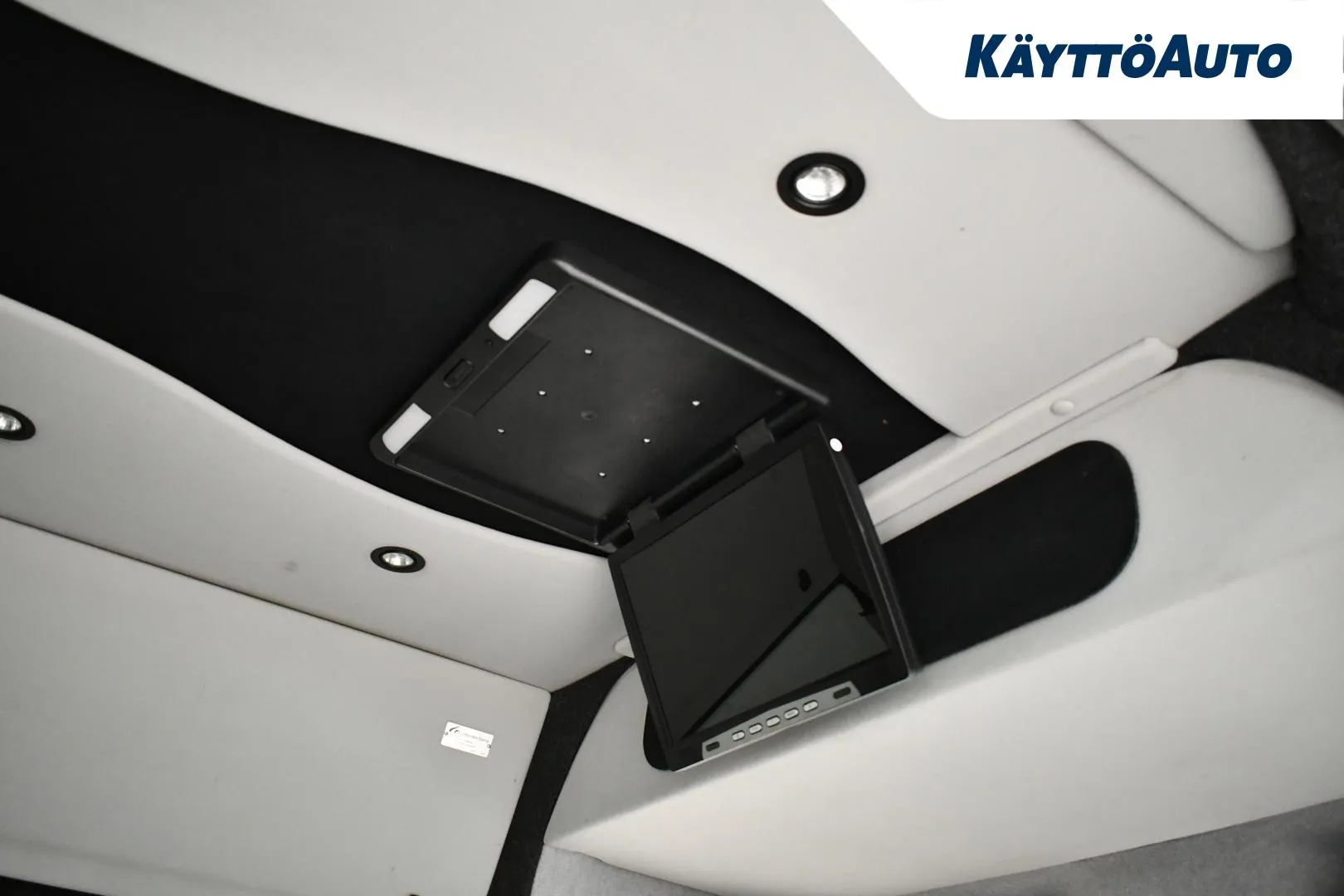 VOLKSWAGEN Crafter LZV-588 carousel image