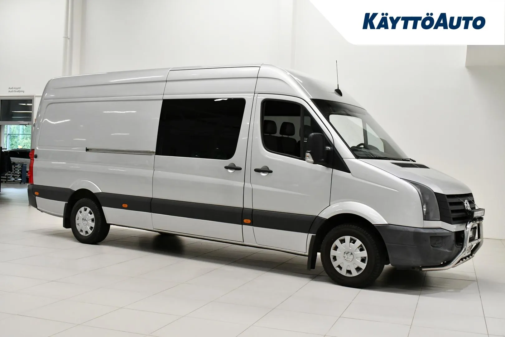 VOLKSWAGEN Crafter LZV-588 carousel image