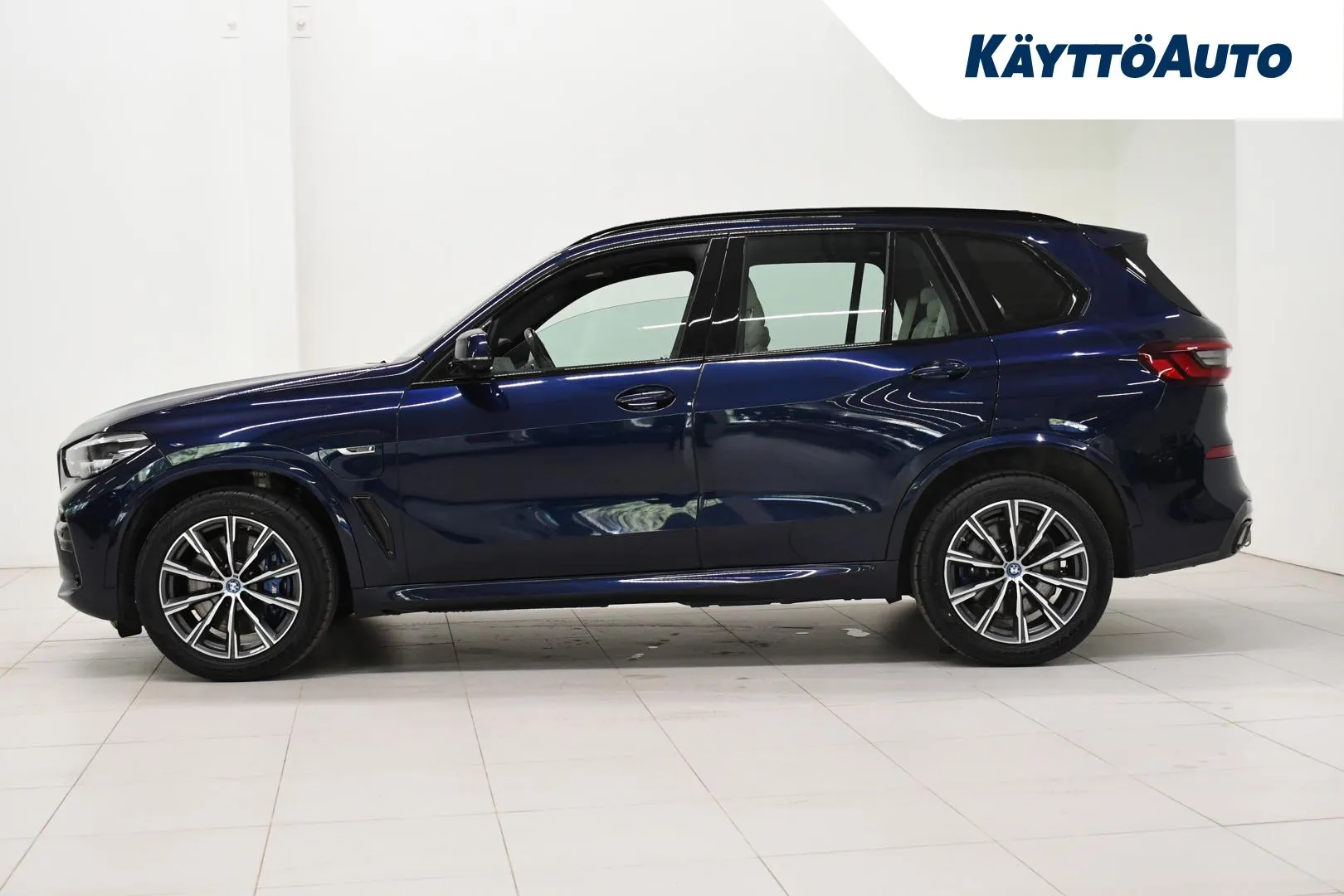 BMW X5 SZG-295 carousel image