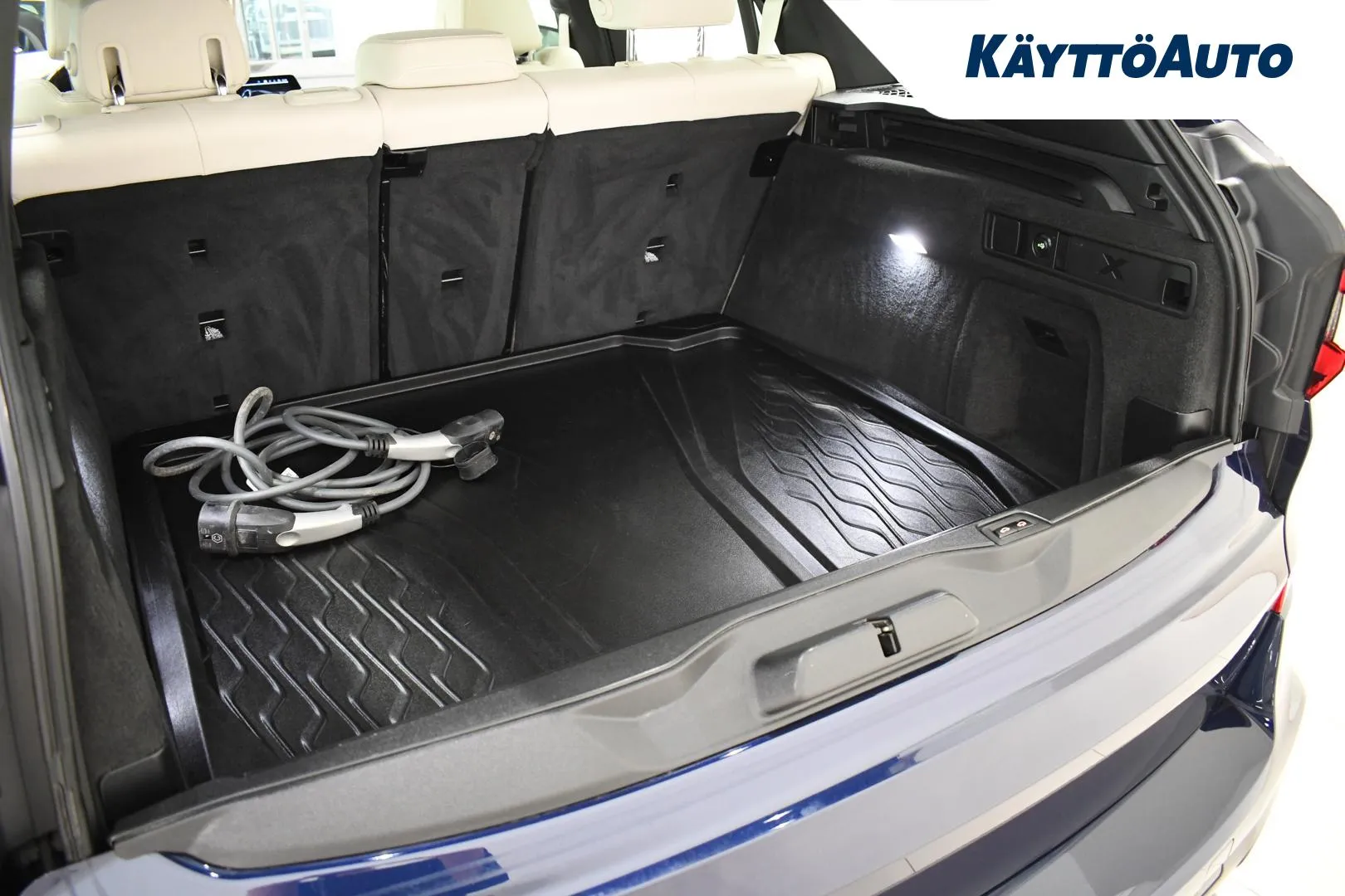 BMW X5 SZG-295 carousel image