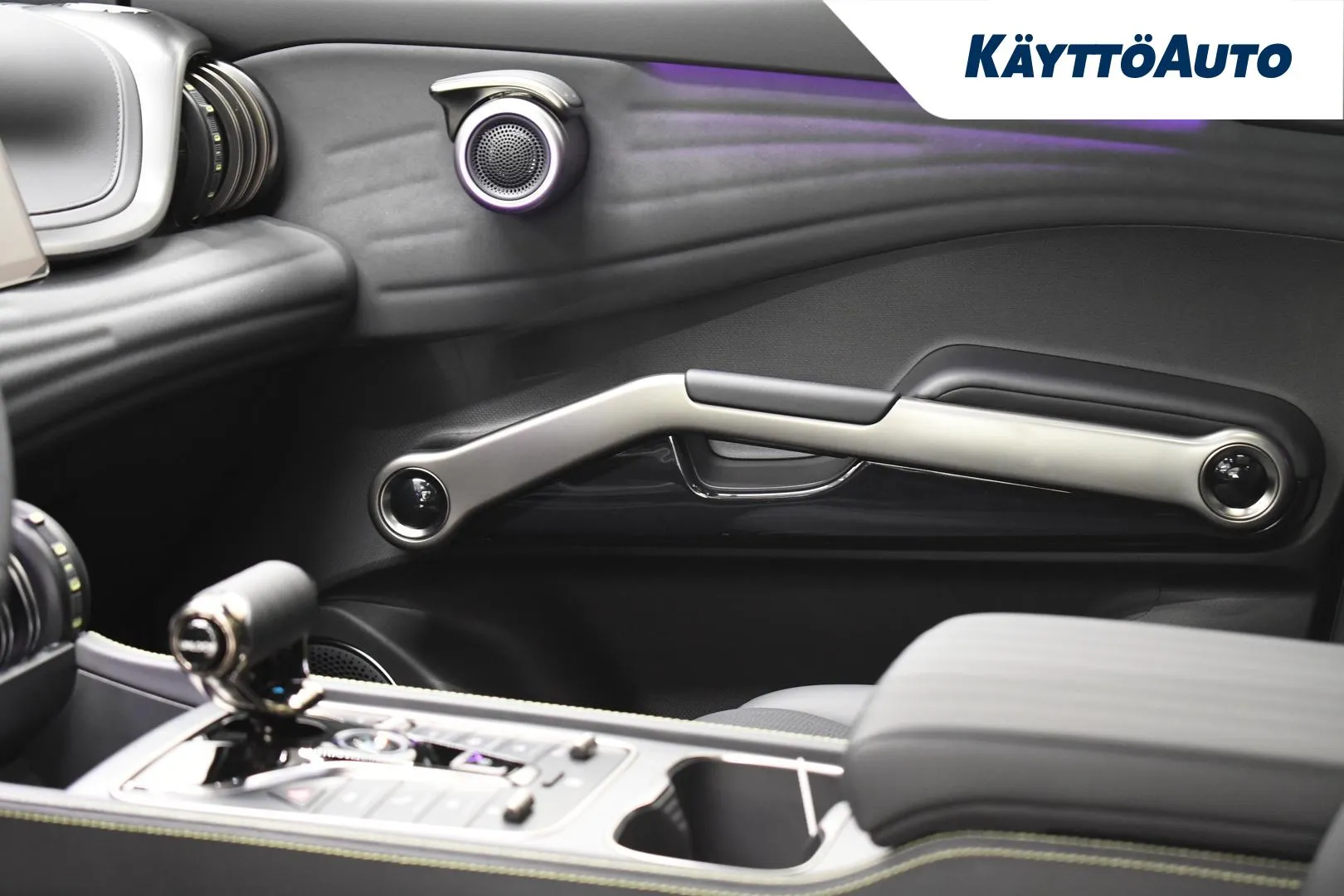 BYD Atto 3 MRJ-268 carousel image