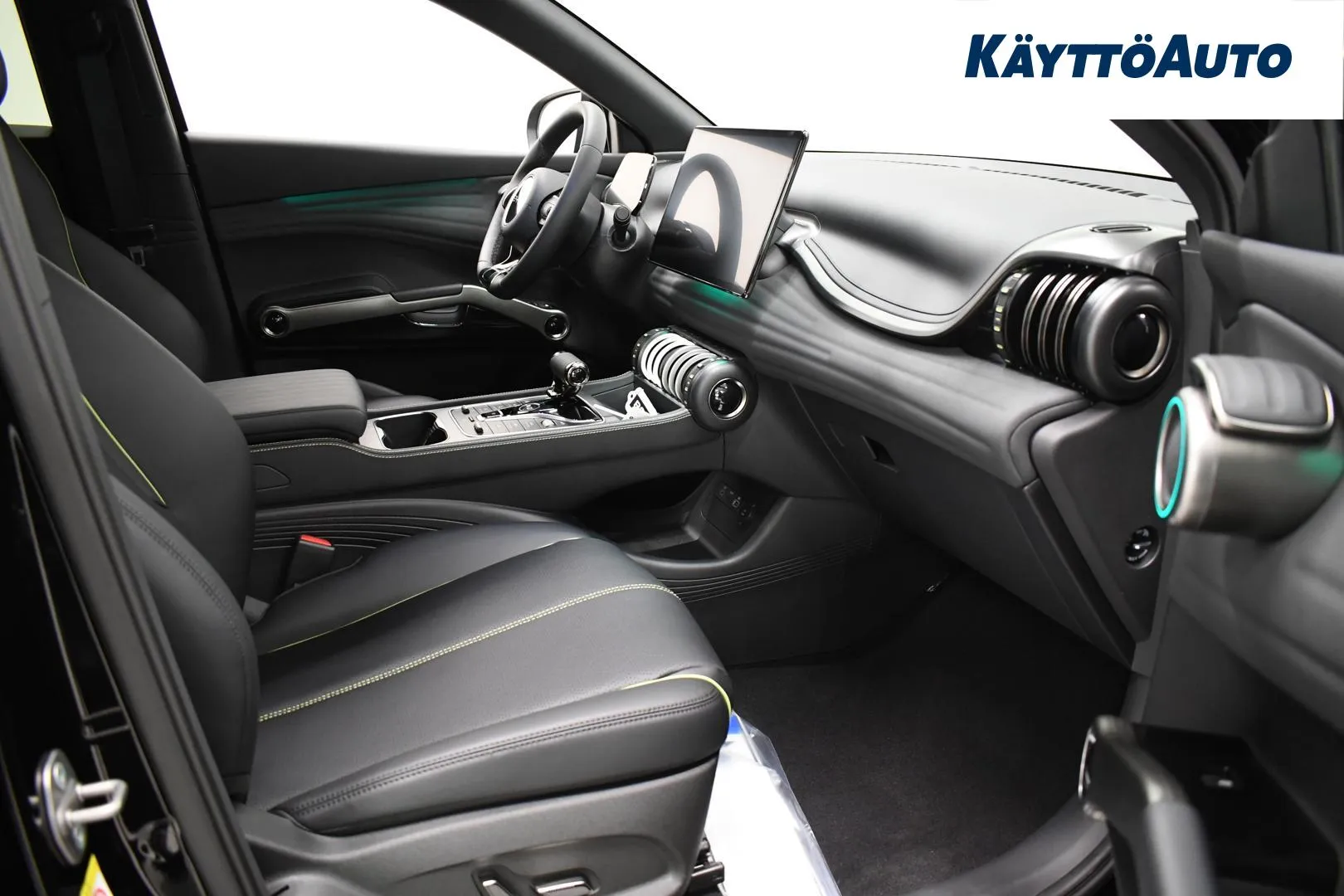 BYD Atto 3 MRJ-277 carousel image