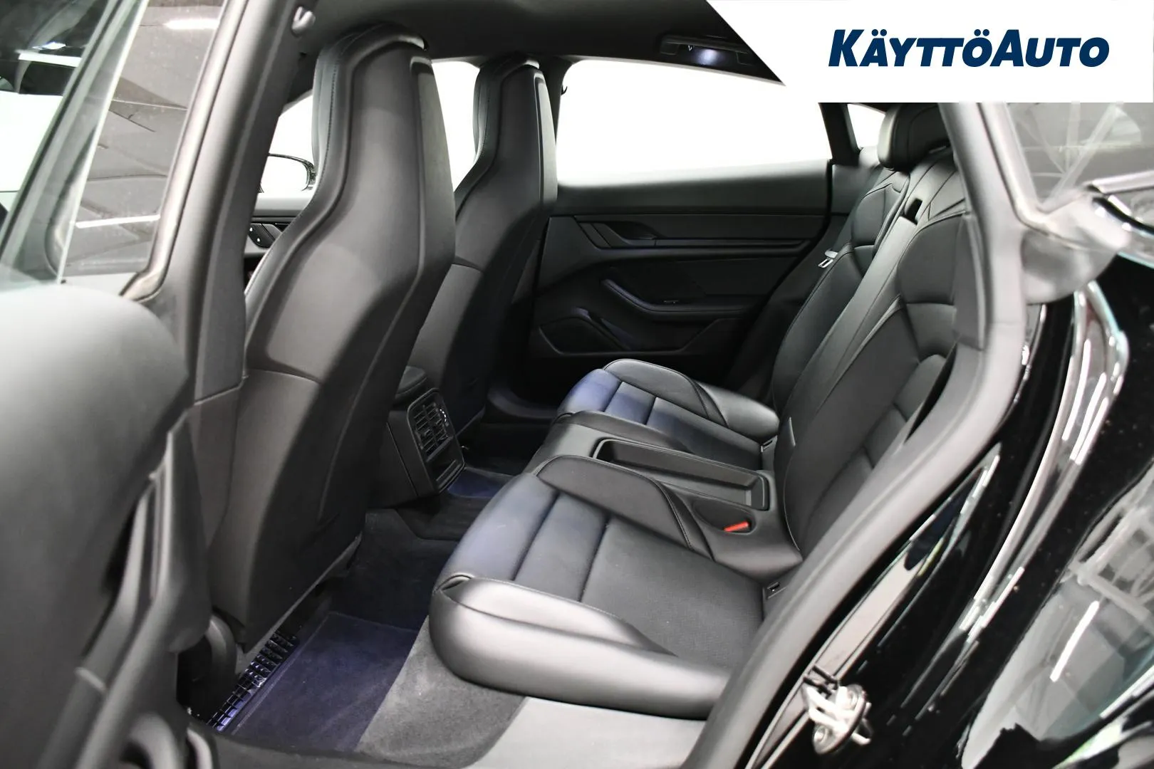 PORSCHE Taycan FPH-140 carousel image