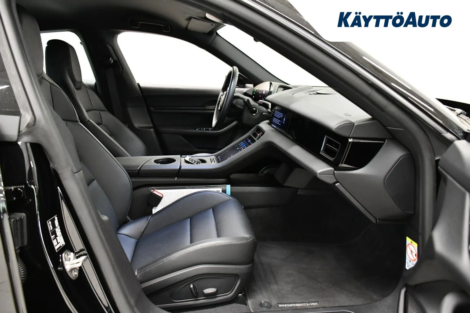 PORSCHE Taycan FPH-140 carousel image