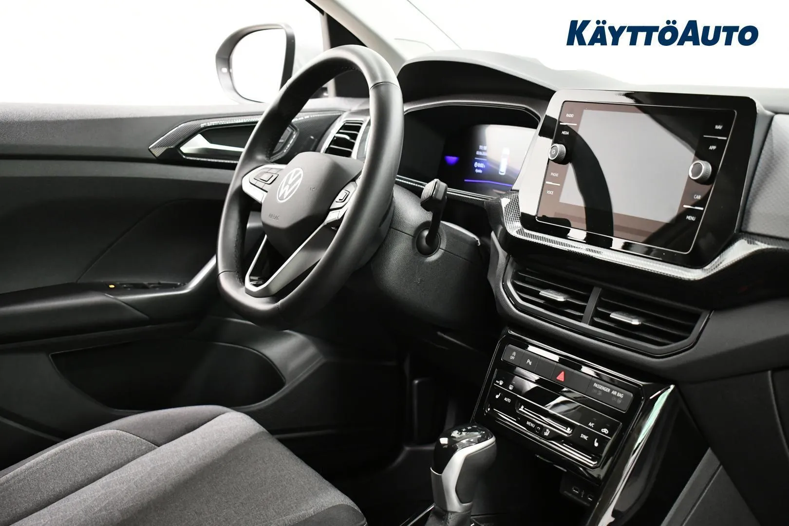 Volkswagen T-Cross XTL-106 carousel image