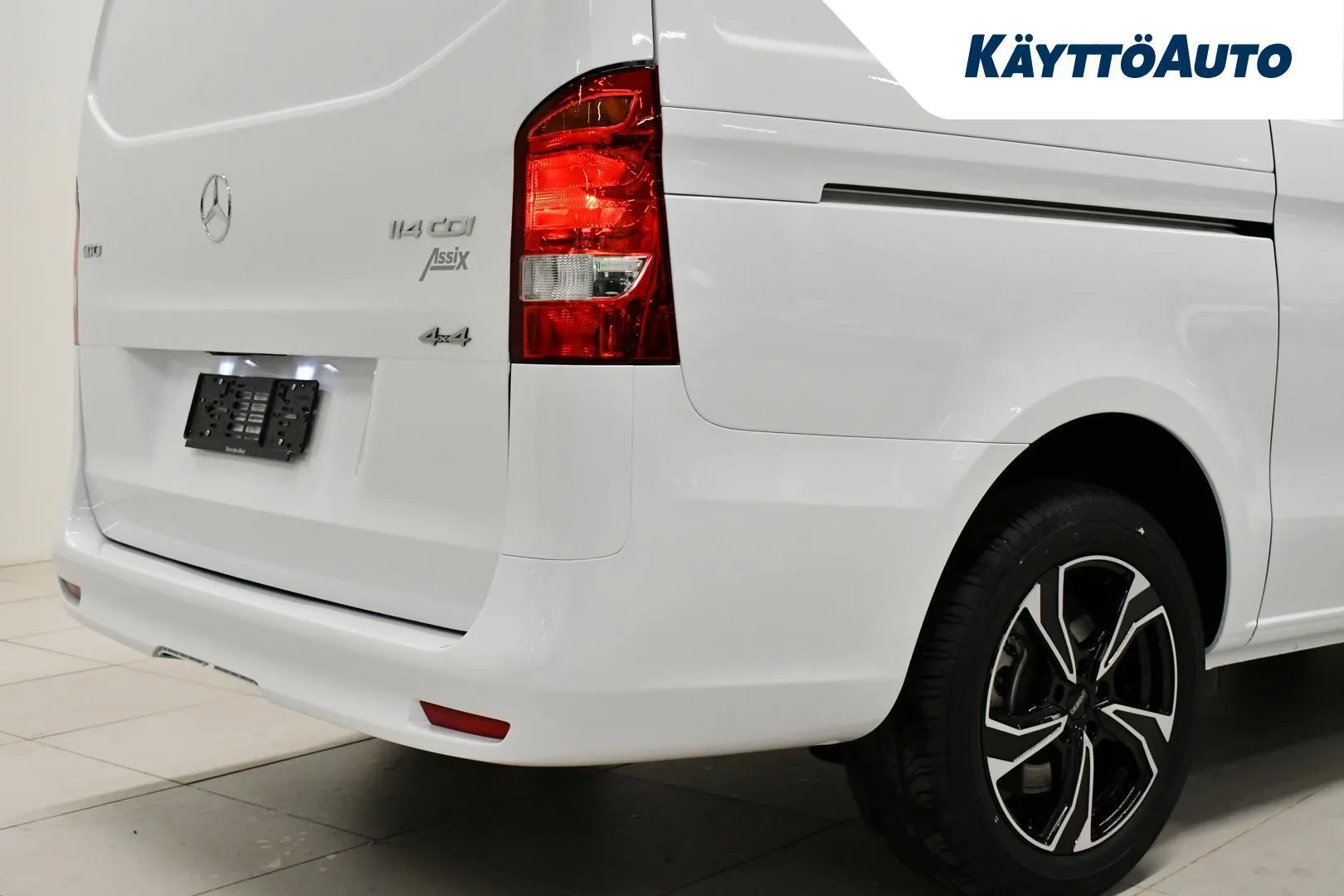 Mercedes-Benz Vito CRT-535 carousel image