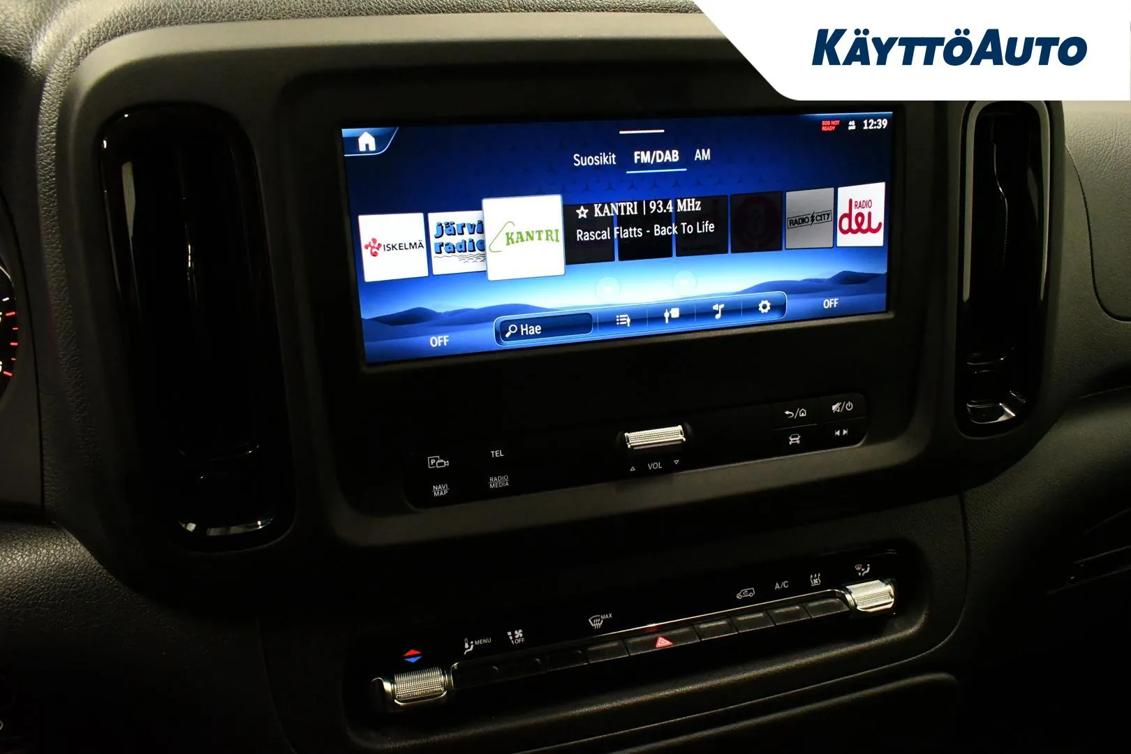 Mercedes-Benz Vito CRT-535 carousel image