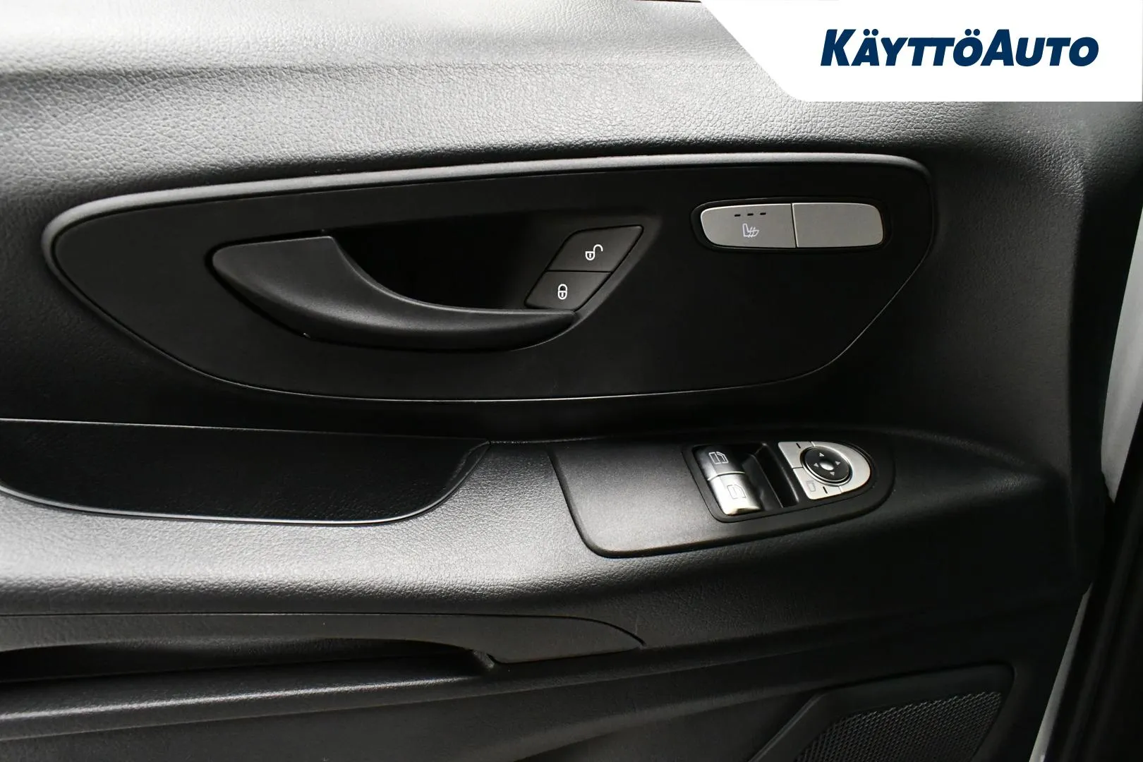 Mercedes-Benz Vito CRT-535 carousel image