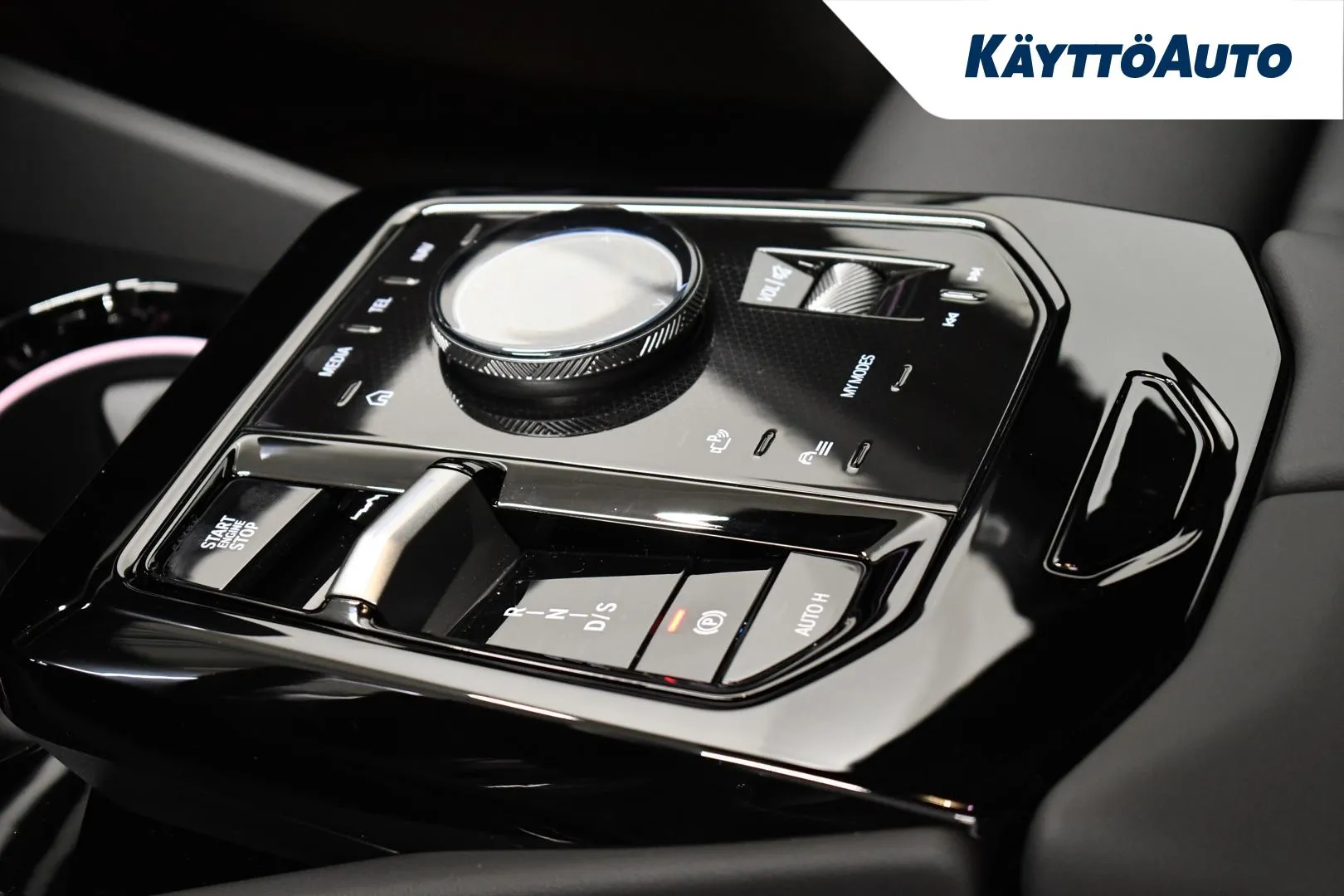 BMW 530E GRJ-751 carousel image