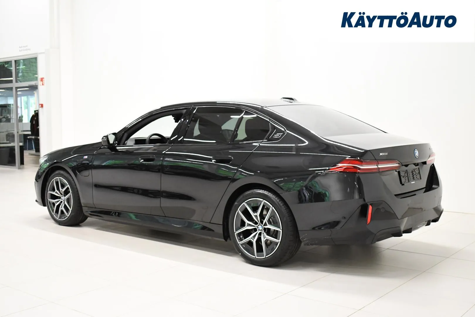 BMW 530E GRJ-751 carousel image