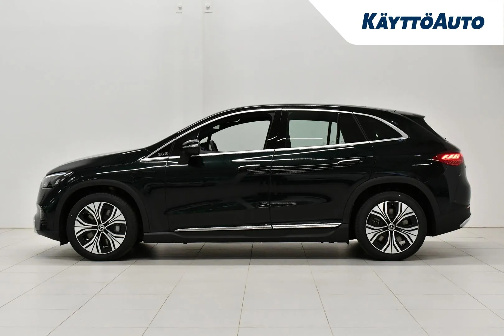 Mercedes-Benz EQE GRL-760 carousel image