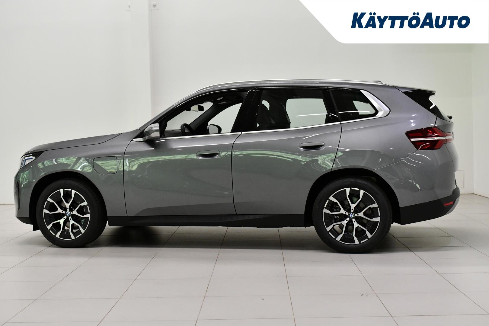 BMW X3 G45 30e xDrive A Charged Edition 2026, kuva 2/22
