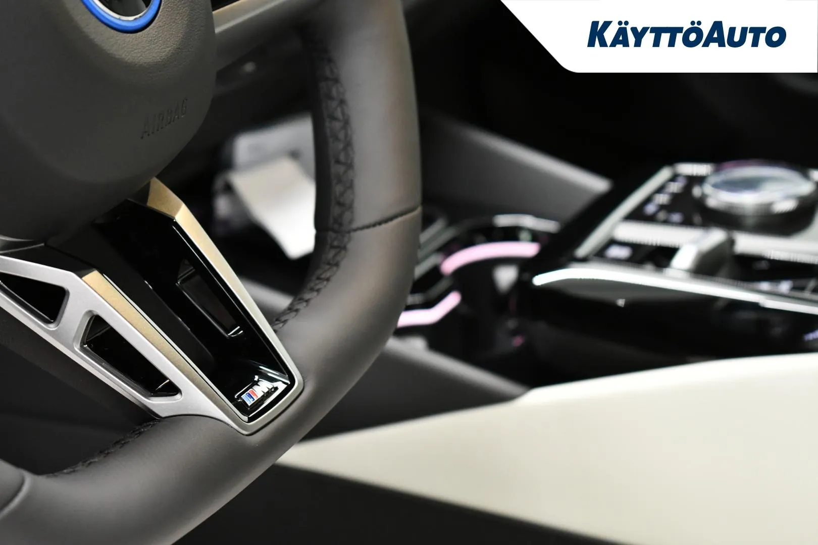 BMW 530E YYI-168 carousel image