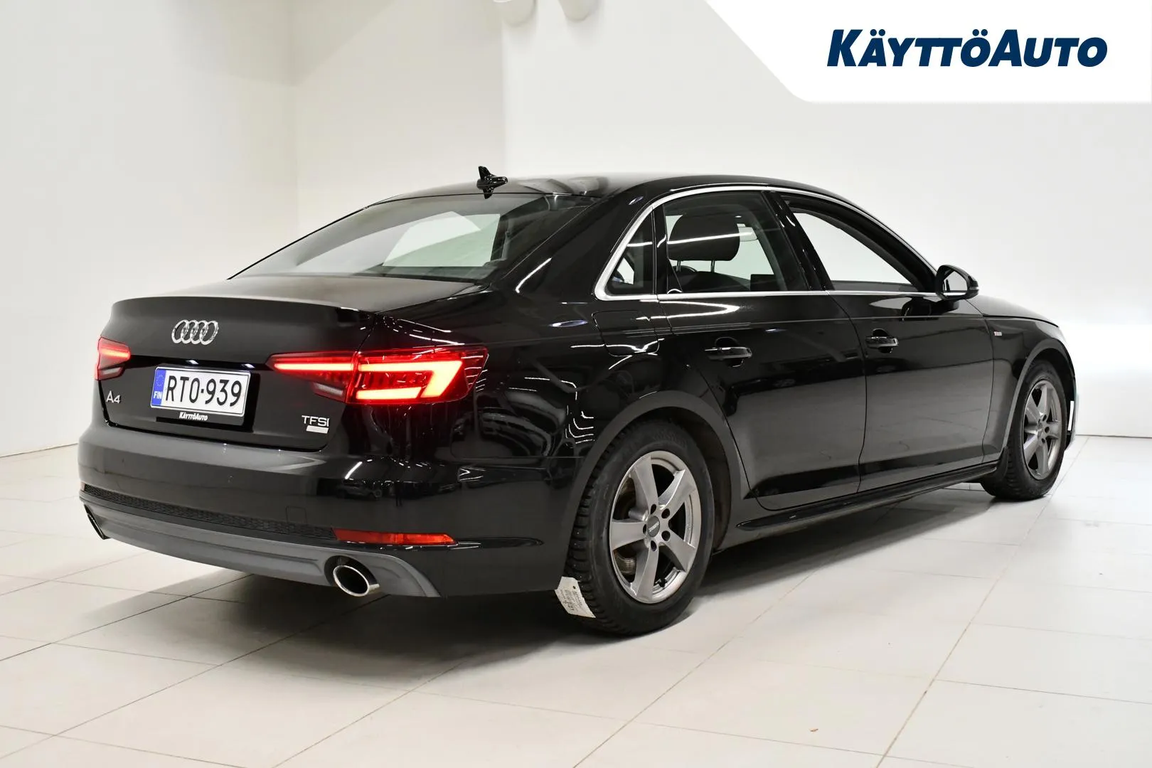 AUDI A4 RTO-939 carousel image