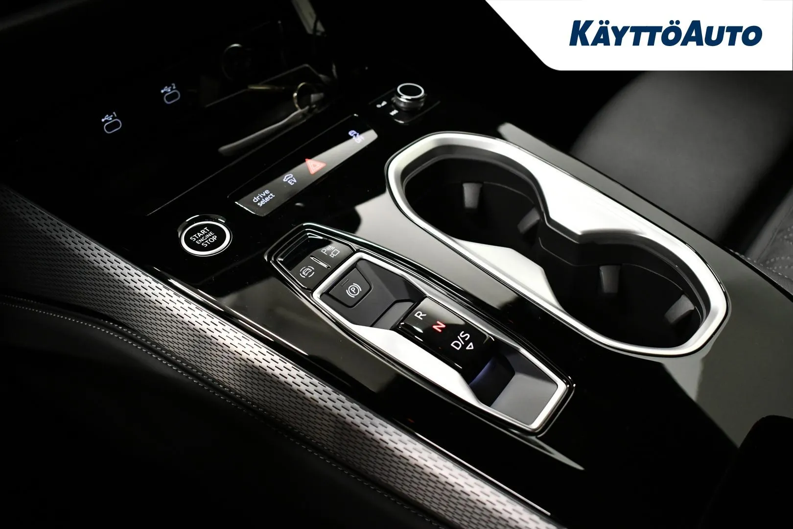 Audi A6 YYG-478 carousel image