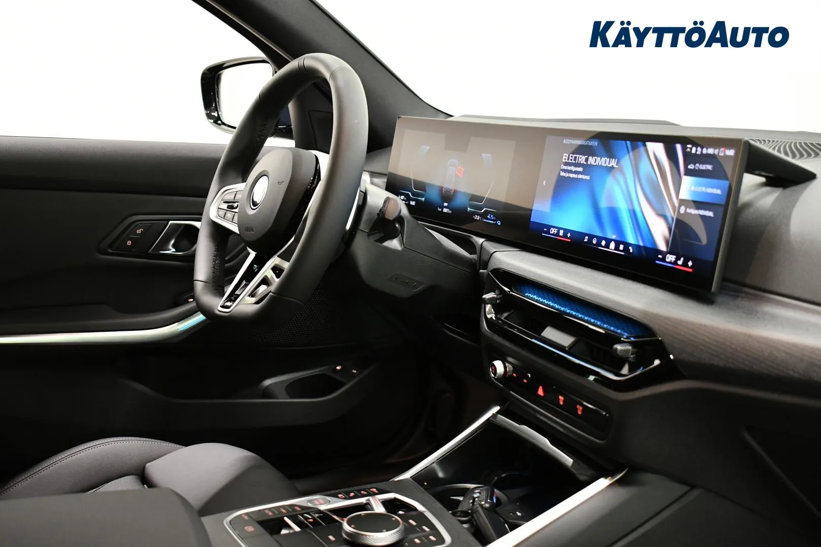 BMW 330 ZPT-792 carousel image